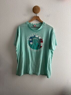 Vintage New York Statue of Liberty Island Tshirt